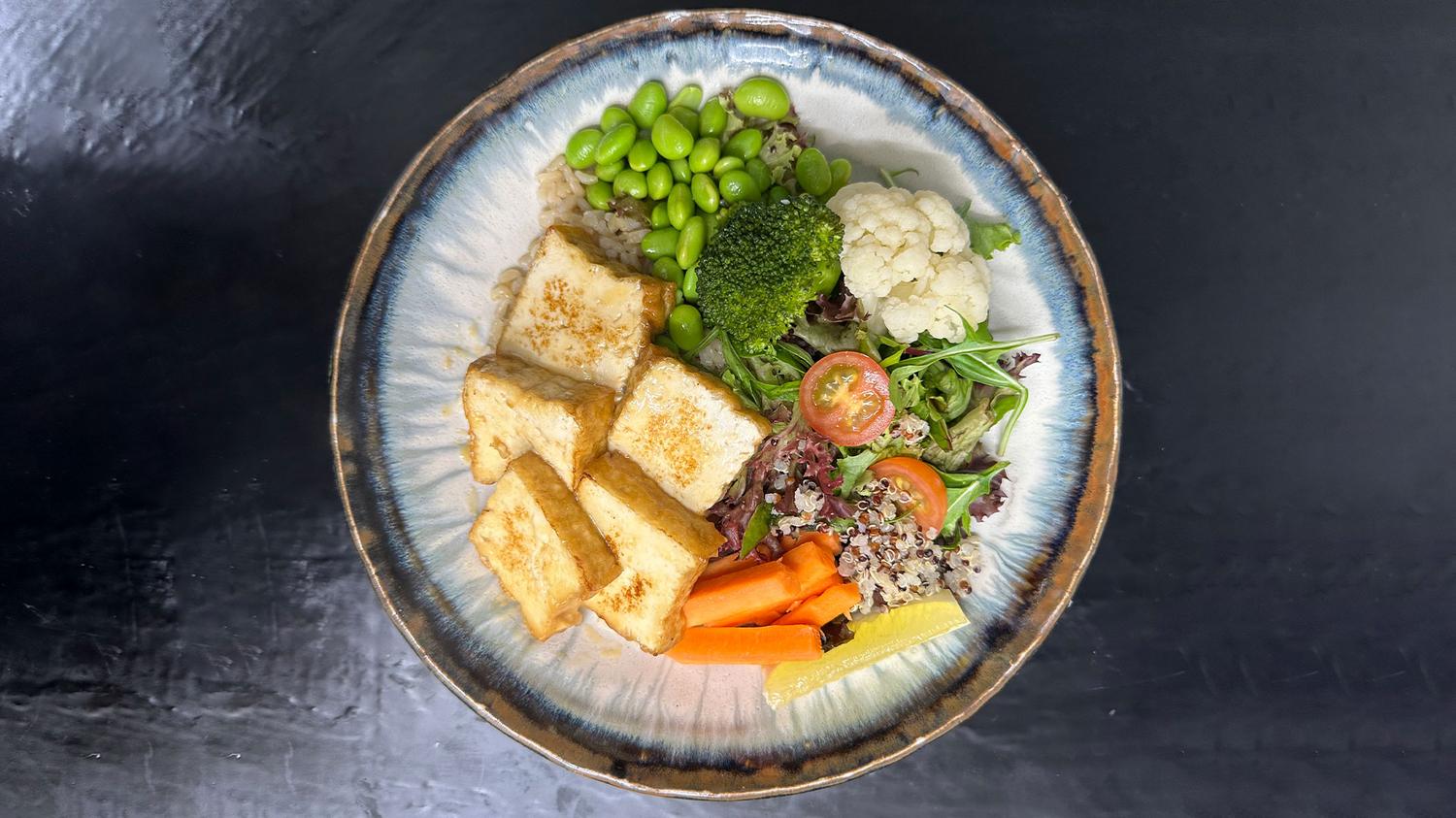 Teriyaki Pan Fried Tofu Bento Bowl (24oz)