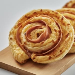 Scrolls, Ham & Cheese 