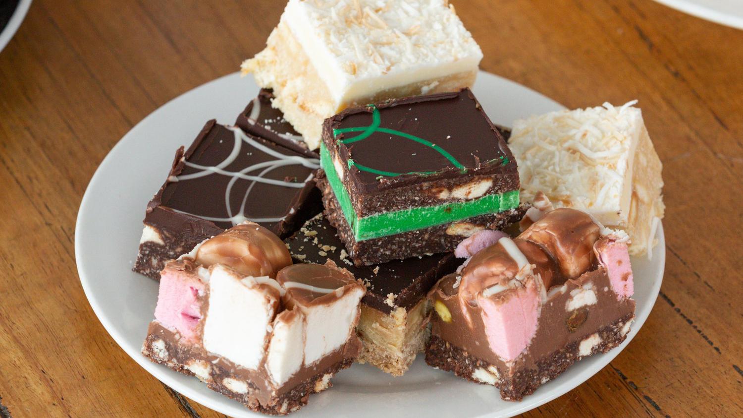 Slices (Platter of 40)