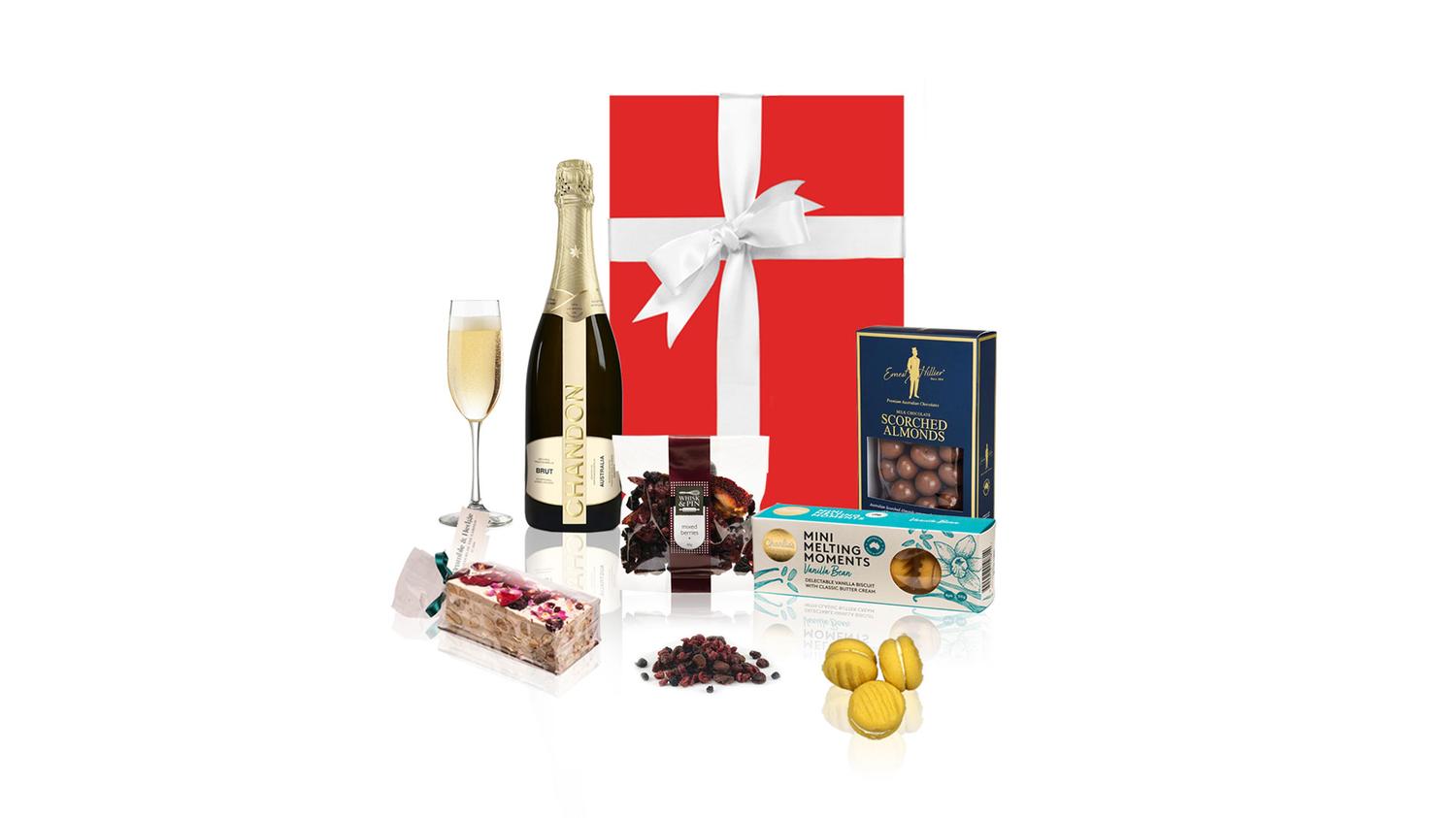 Champagne & Sweets Hamper