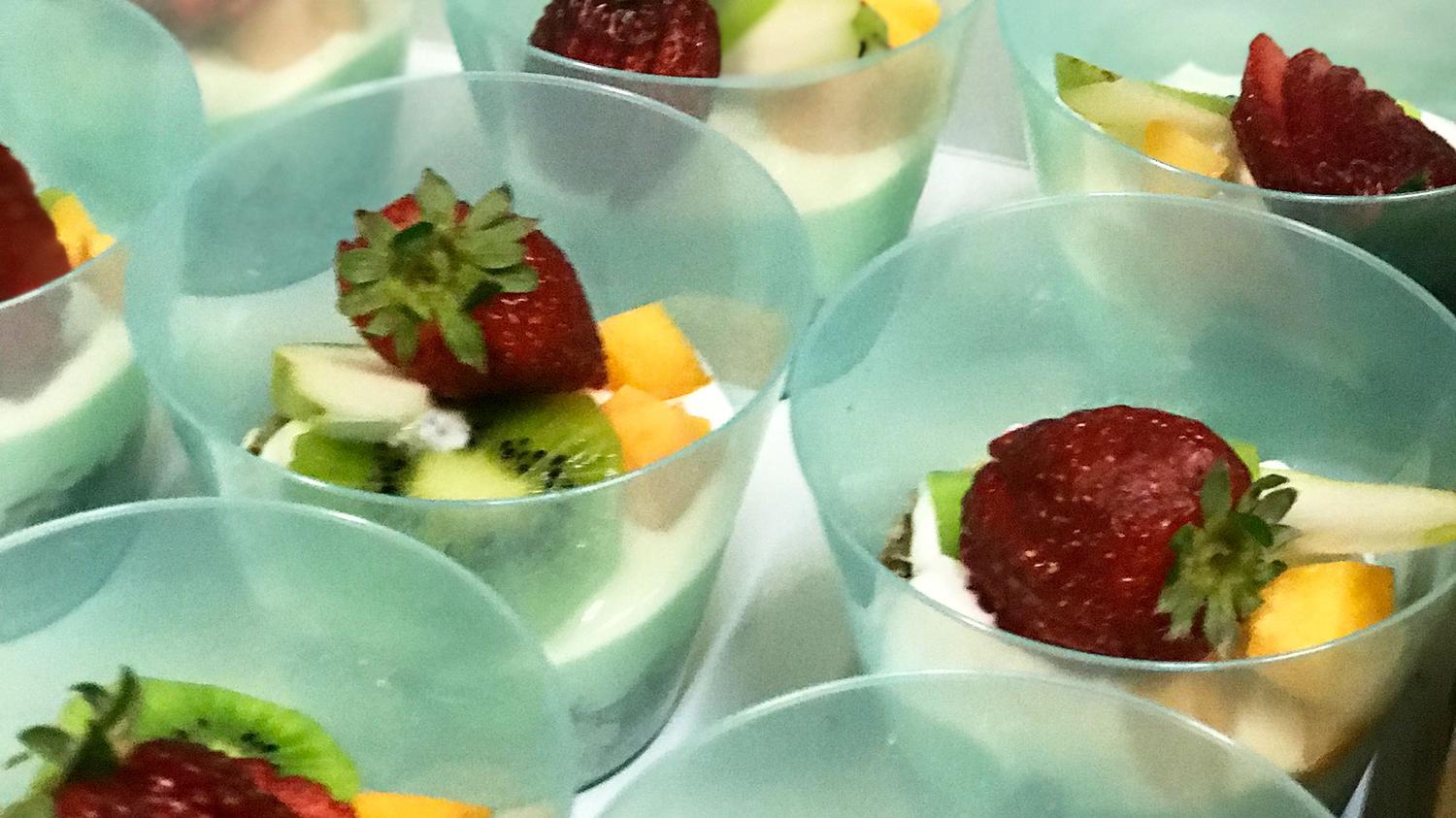 Granola and Yoghurt Pot