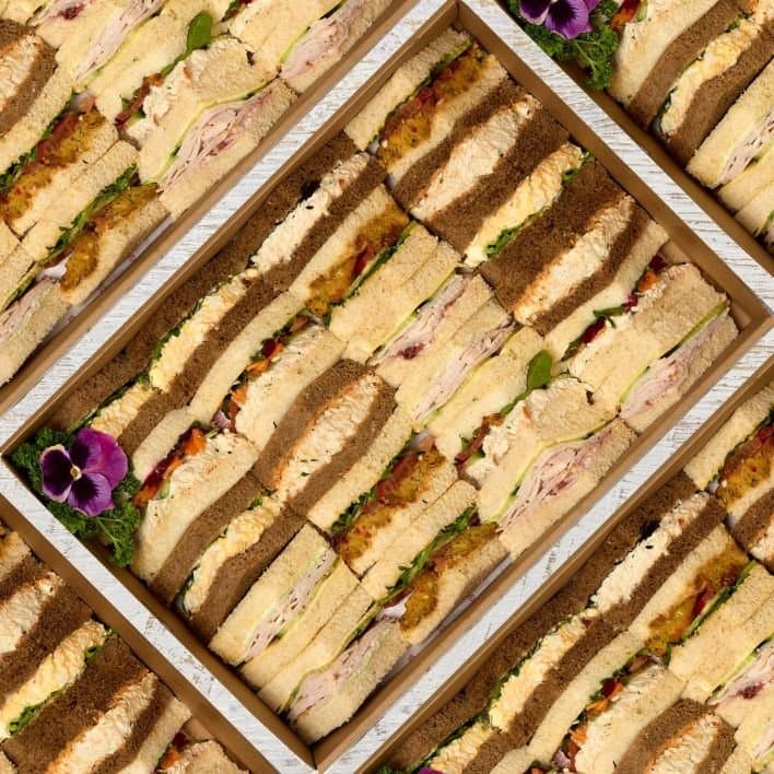 Halal Executive Sandwich Points (24 Pieces)
