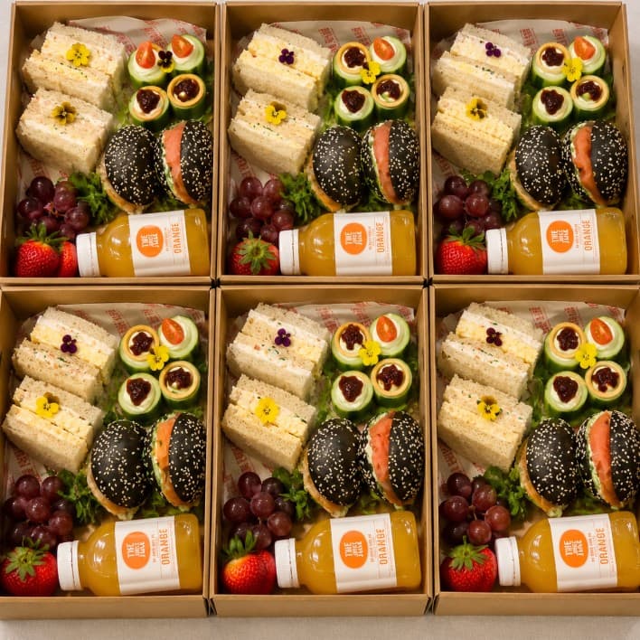Individual Signature Finger Food Box