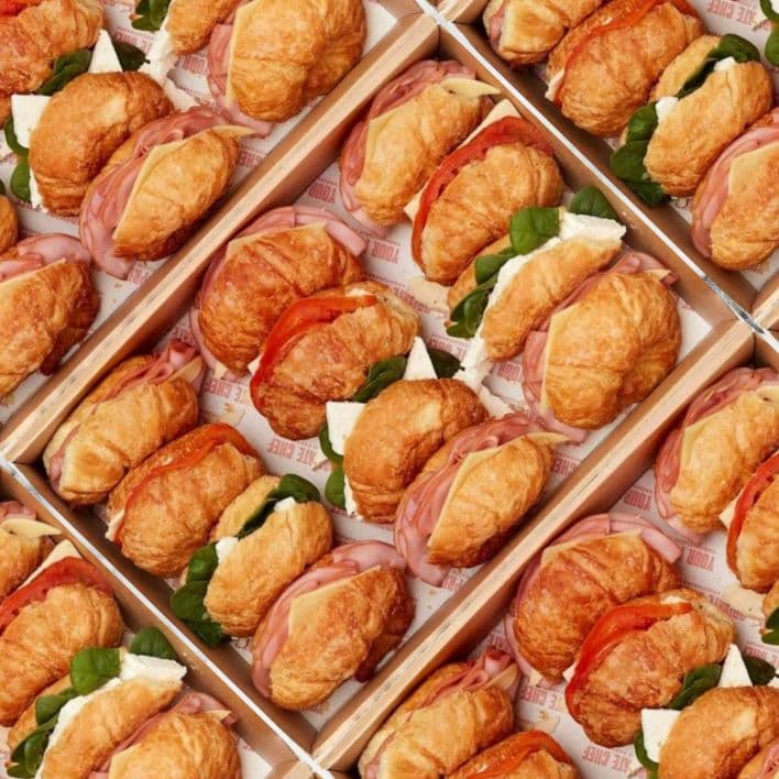 Savoury Croissant Collection Box (16 Pieces)