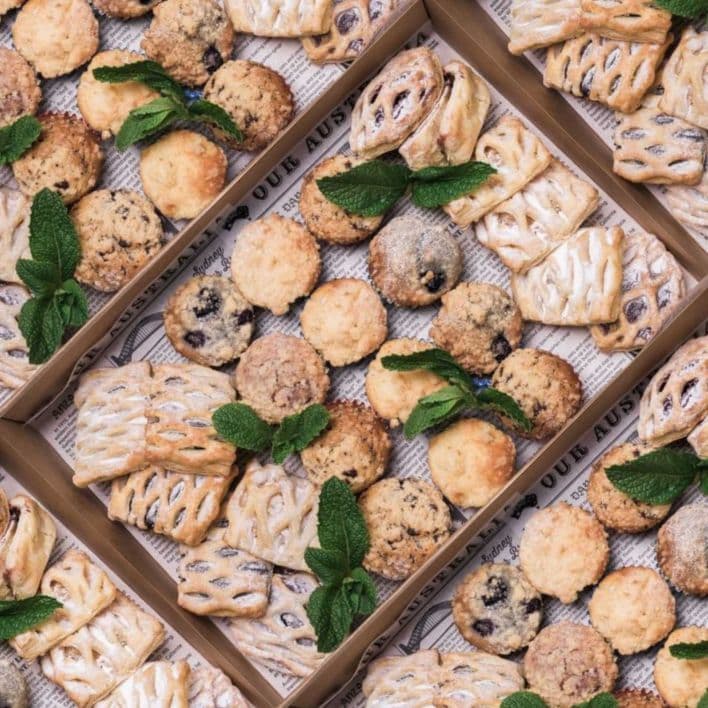 The Mixed Pastry Collection Box (24 Pieces)