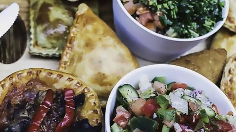 Fattoush Salad (750g Tub)