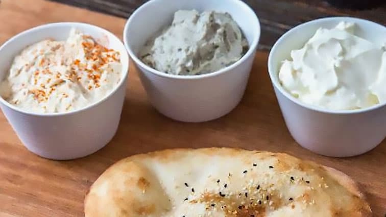 Hummus (Platter for 10)