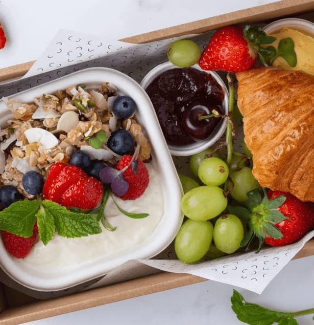 Granola Breakfast Box