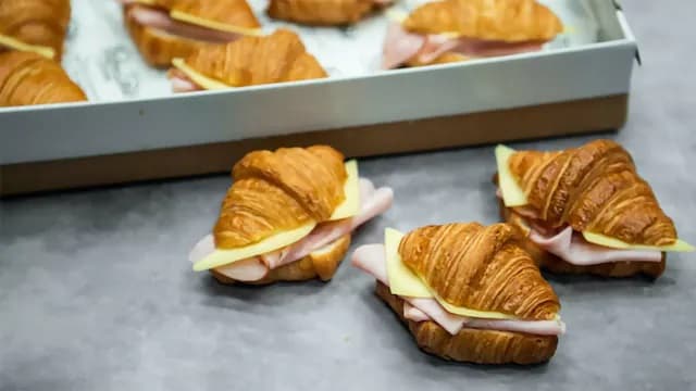 Mini Savoury Croissant