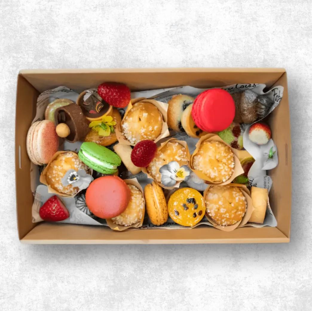 Sweet Treat Box (25pcs)