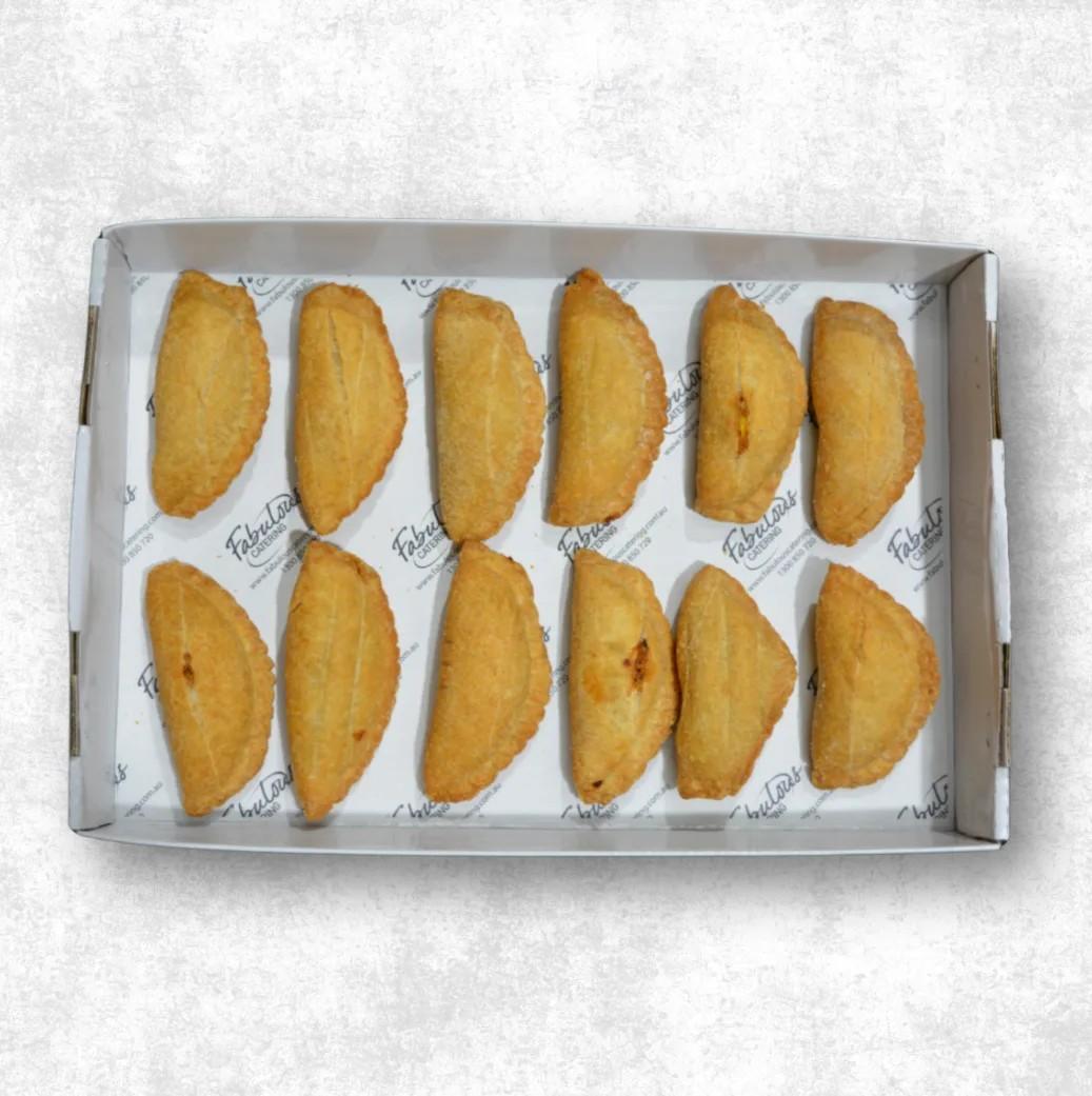Moroccan Corn and Black Bean Empanada Box (12pcs)