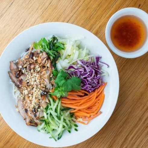 Chargrilled Chicken Vermicelli Noodle Salad Bowl