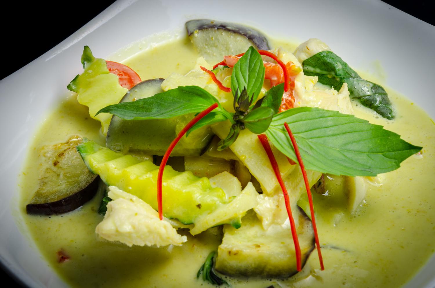 Green Curry (Individual 650ML Container)