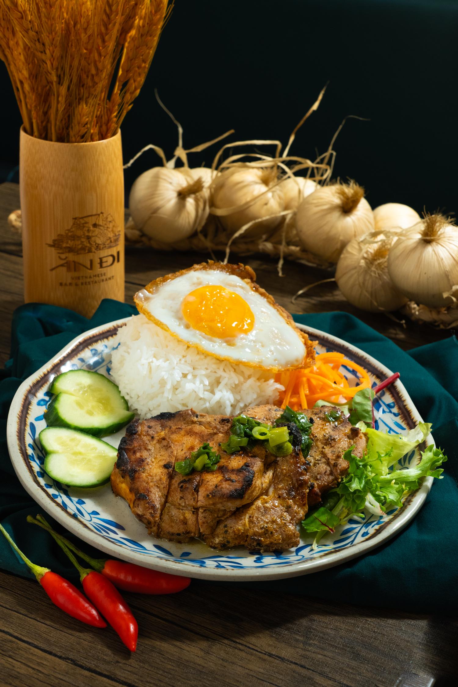 Grilled Pork Chop on Rice