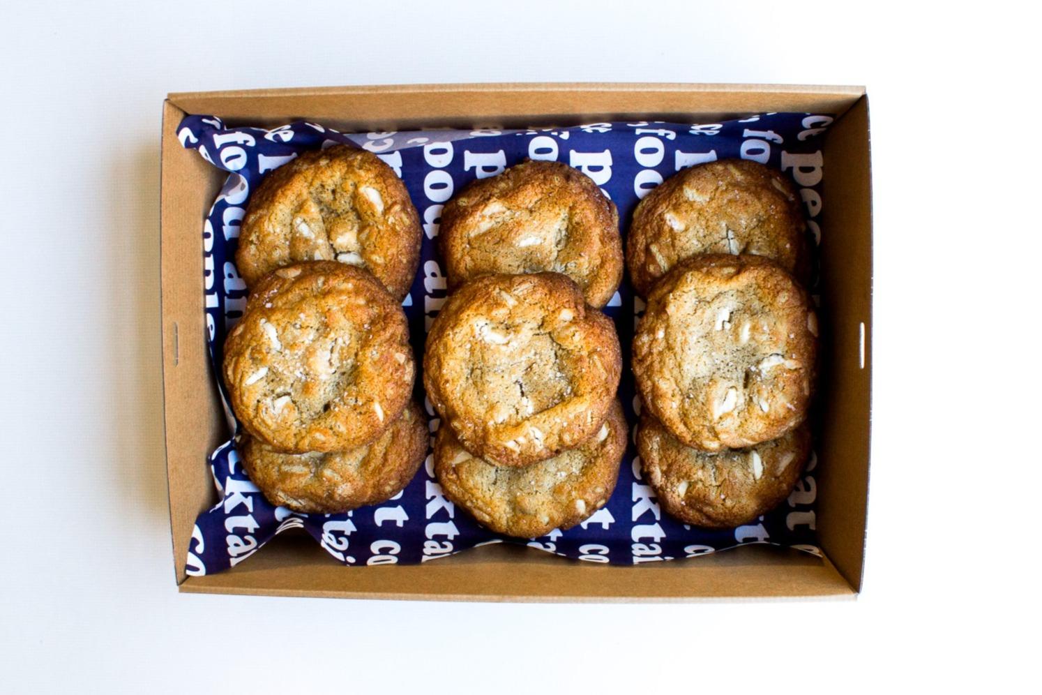 Ritz and White Chocolate Cookies