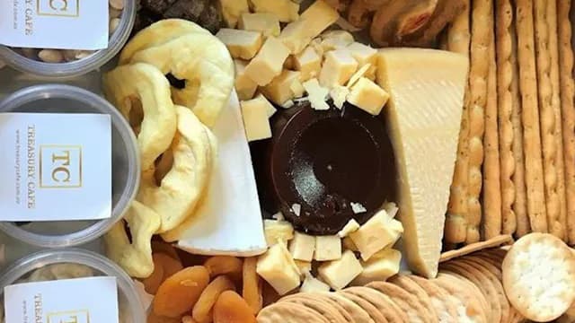 Cheese Platter for 10