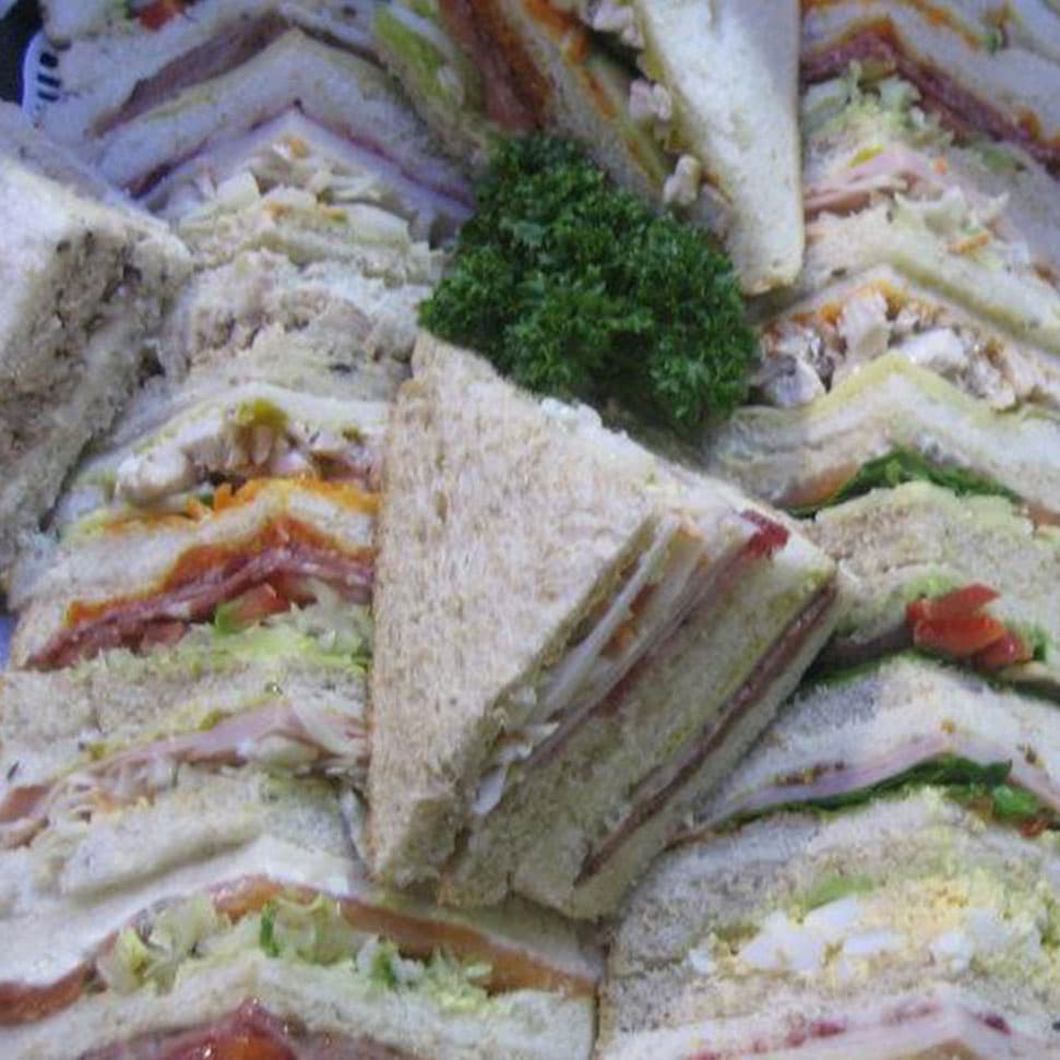 Assorted Classic Triangle Sandwich