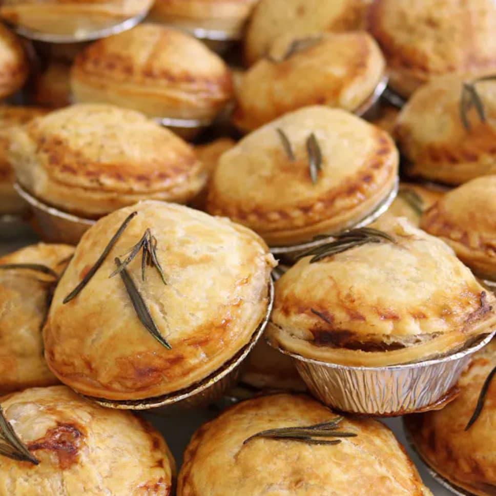 Assorted Beef Pie (12 Pieces)