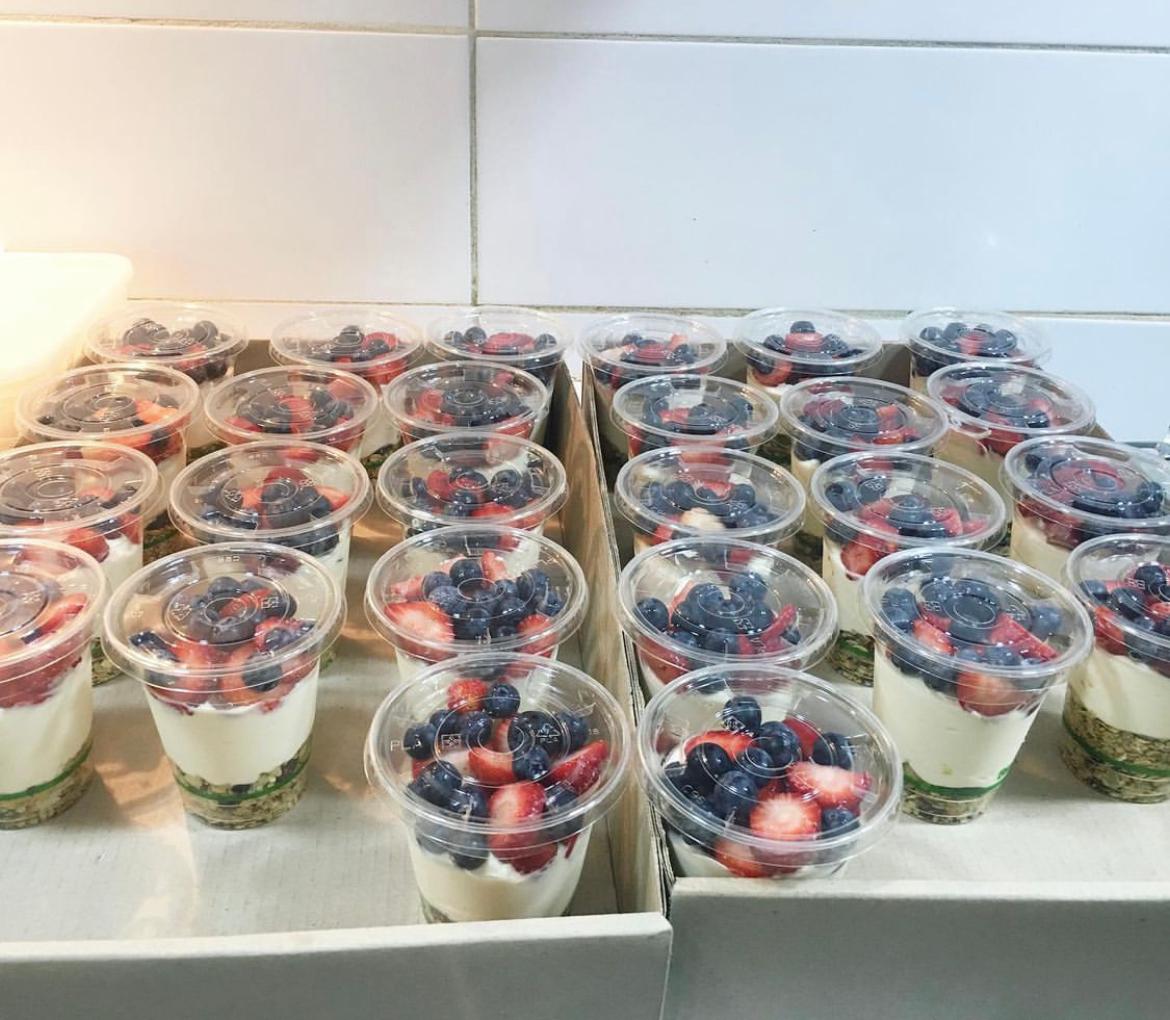 Organic Vanilla Yoghurt Cup (320g)