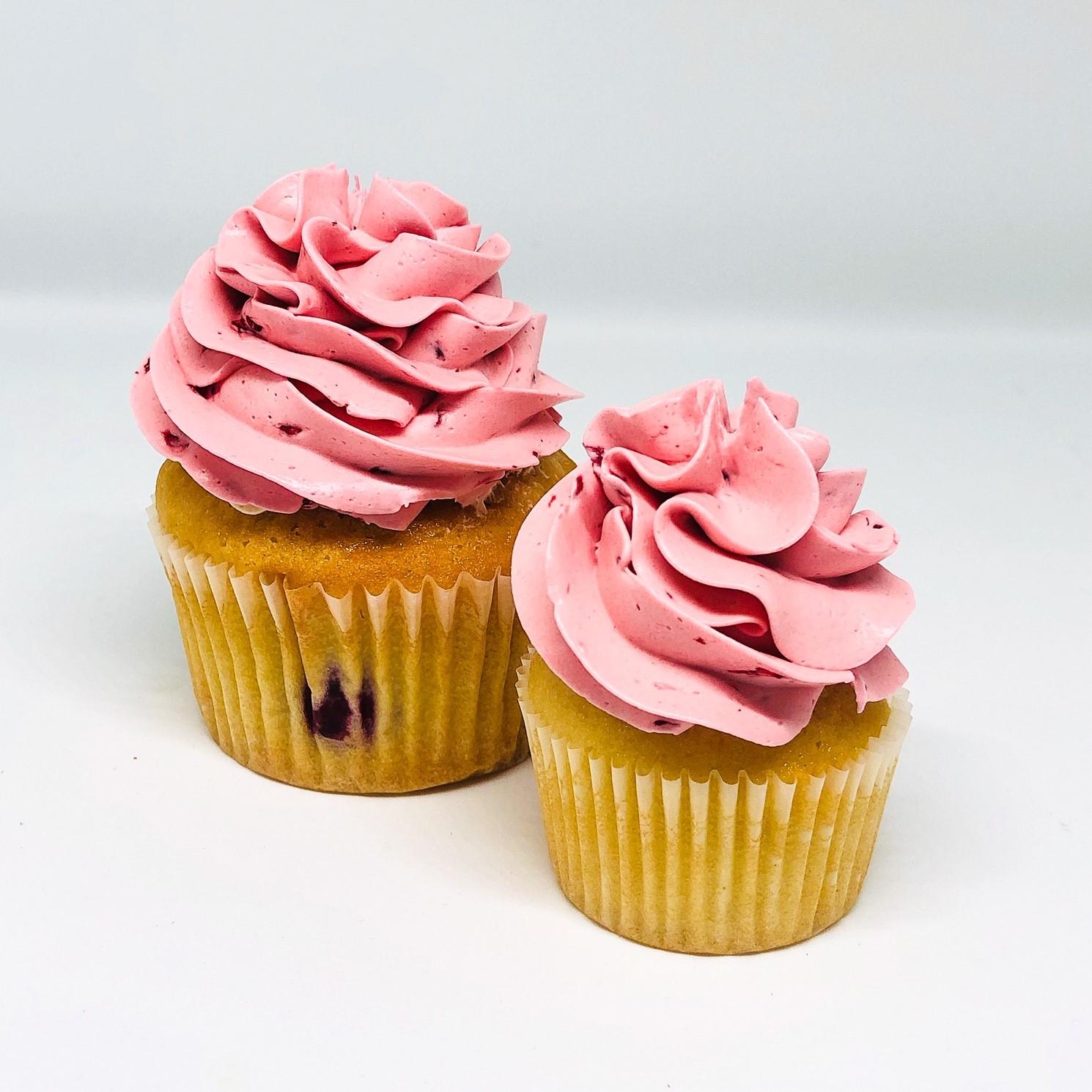 Regular Vanilla Raspberry Cupcake (Box of 6)
