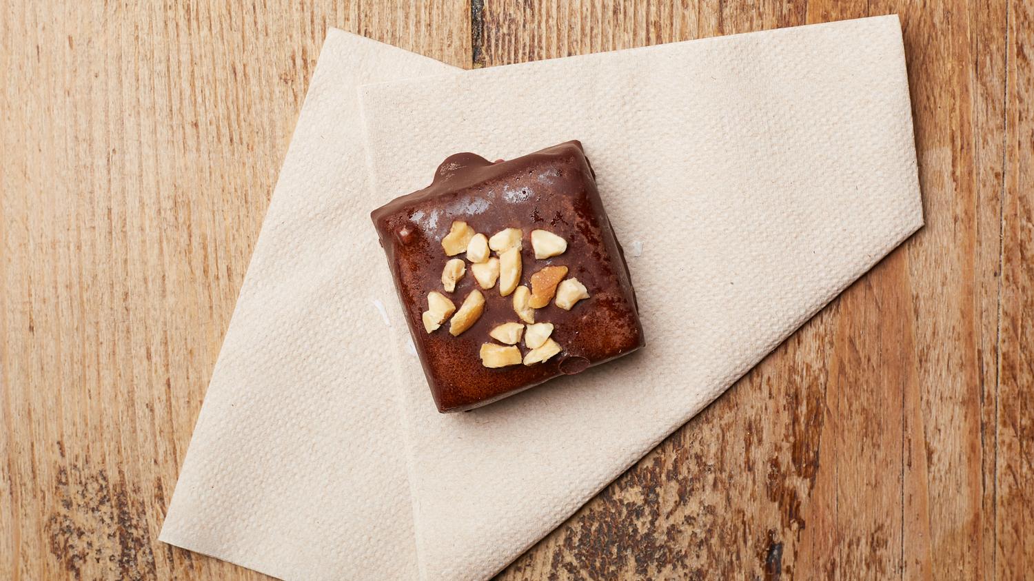 Raw Snickers