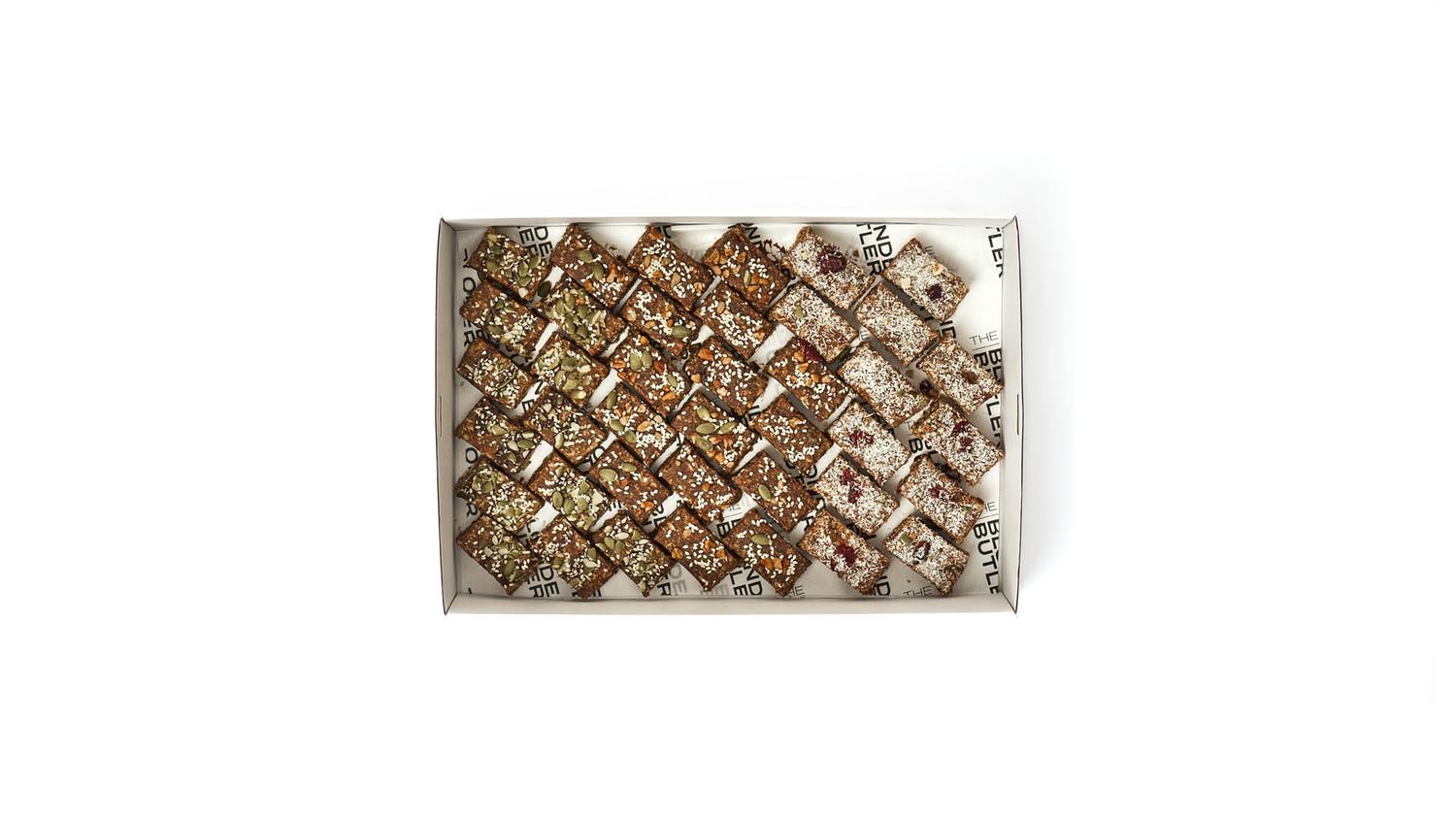 Vegan Breakfast Bar Box (Medium)