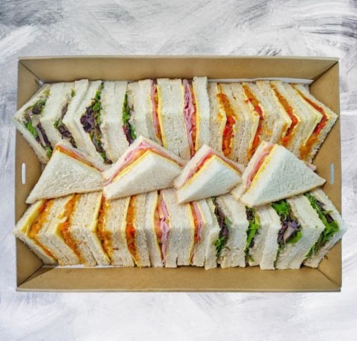 Signature Sandwich Box (24 Pieces)