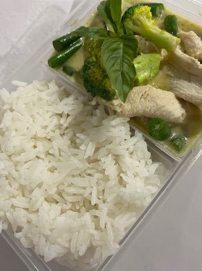 Green Curry with Rice Single Pack