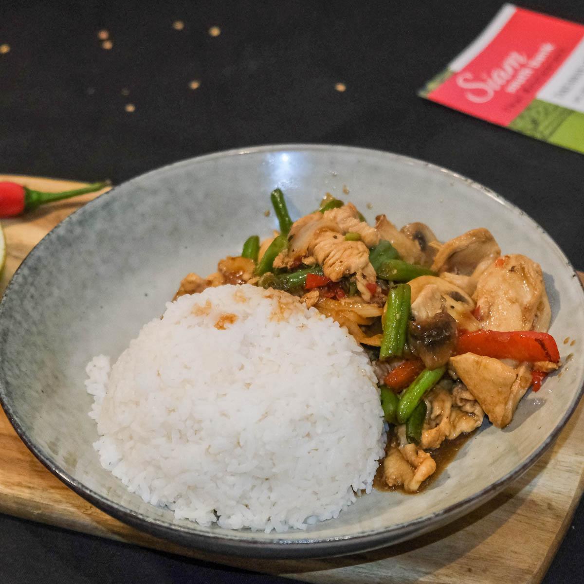 Kra Praow -Chilli/Basil Stir Fry with Rice