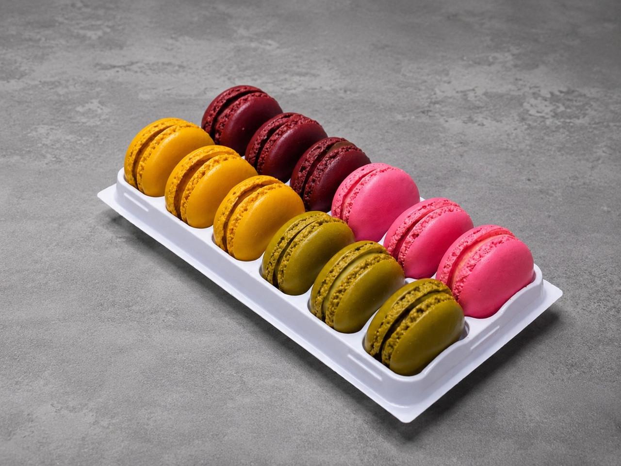 Assorted Macaron Box (12Pcs)