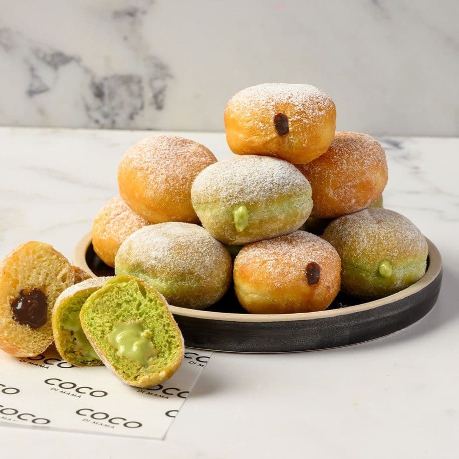Nutty Bomboloni Box (V) 