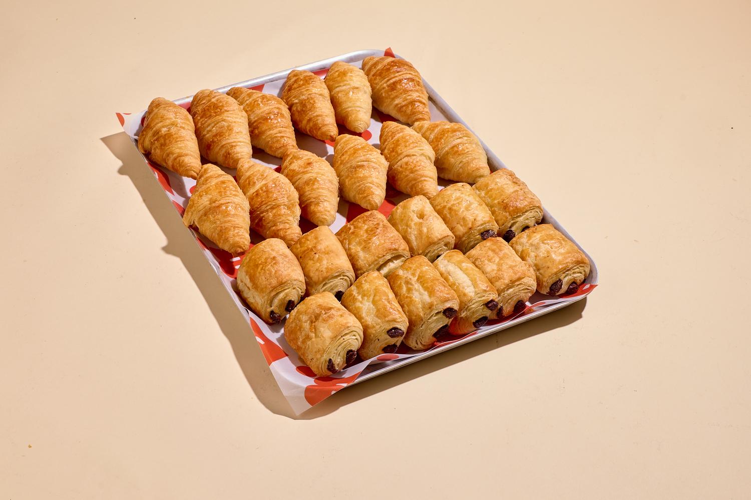 Mini Classic Pastry Platter