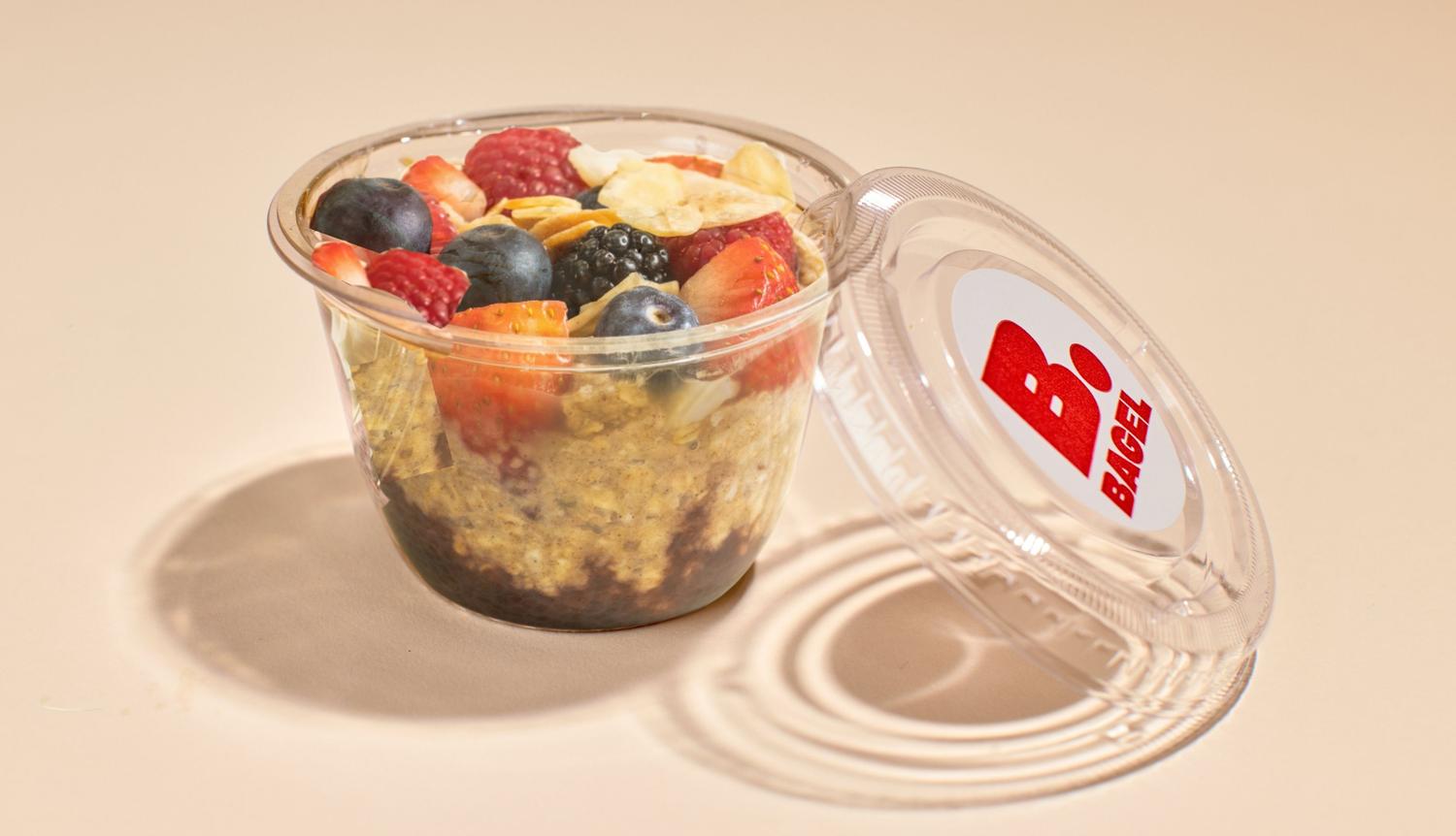 Fresh Berries and Almonds Overnight Oats (PB)