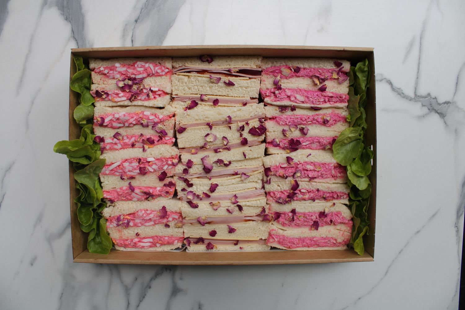 Pink Ribbon Sandwich Box (24pcs)