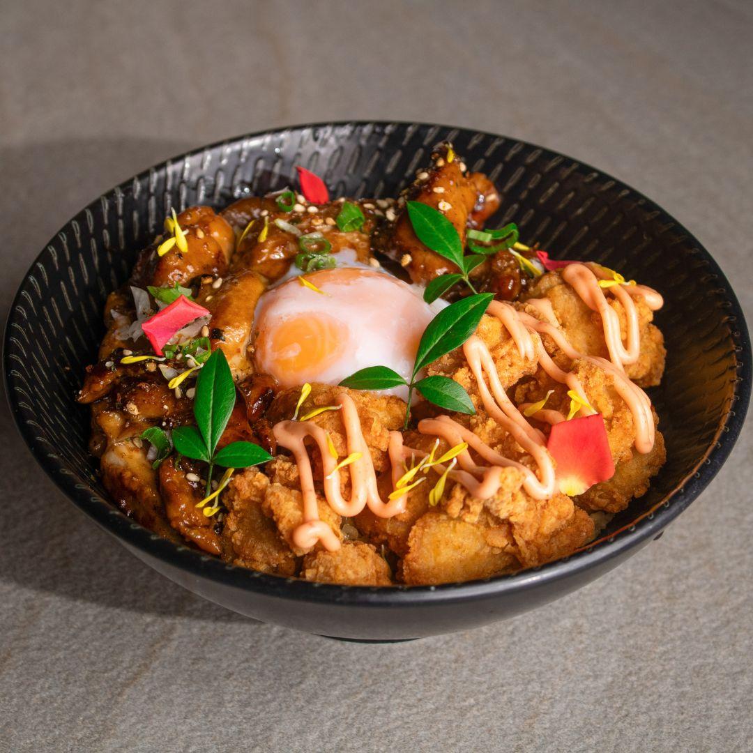 Tori Momoniku Don