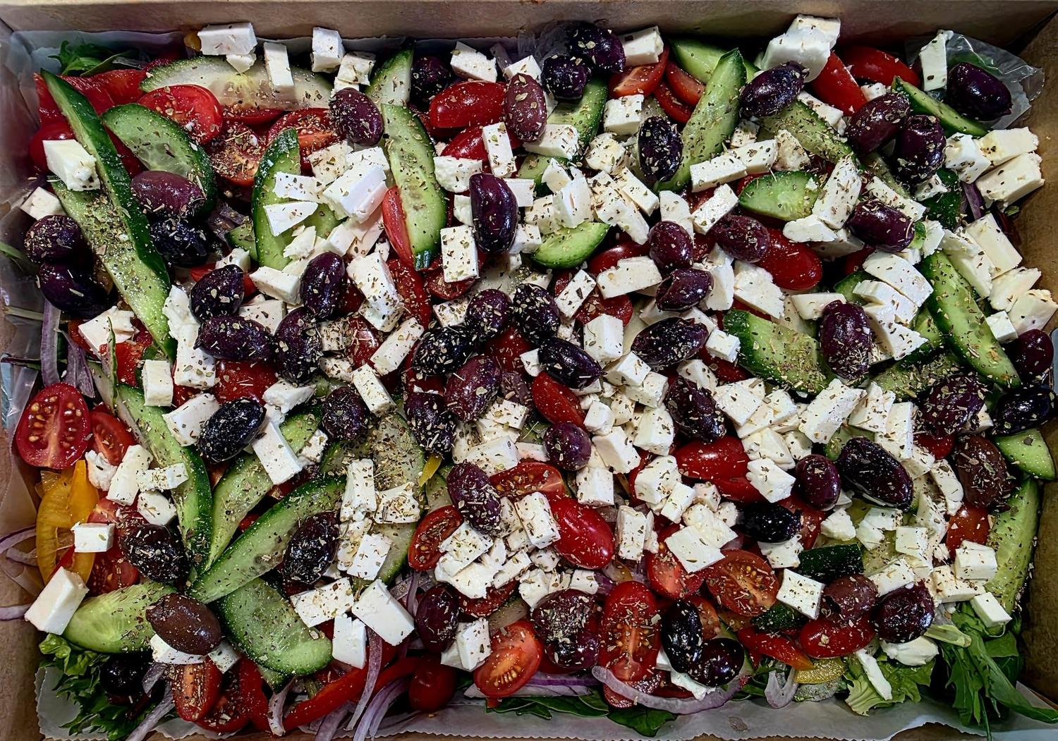 Traditional Greek Salad Platter (Small)