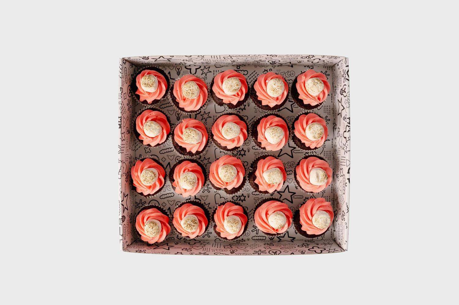 Midnight Fudge & Torched Marshmallow Cake Box(Lrg)