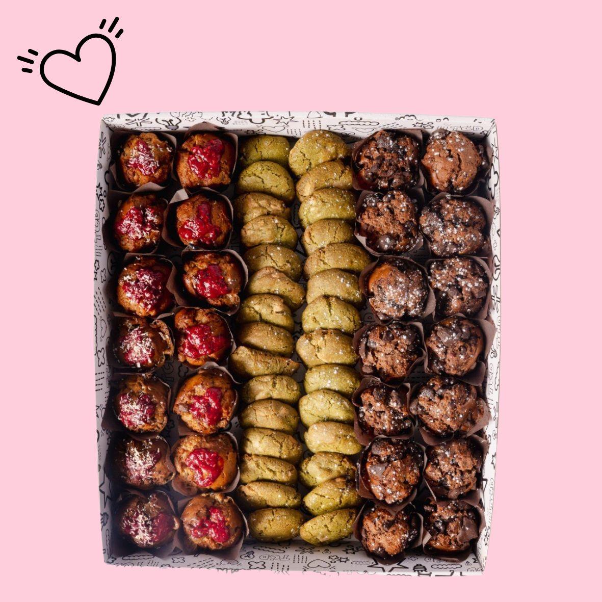 Mini Sweet Treat Box (Medium)