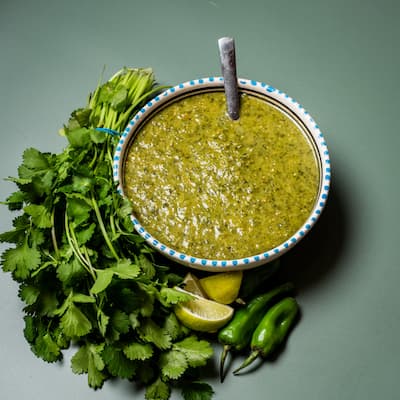 Spicy Green Salsa To Share