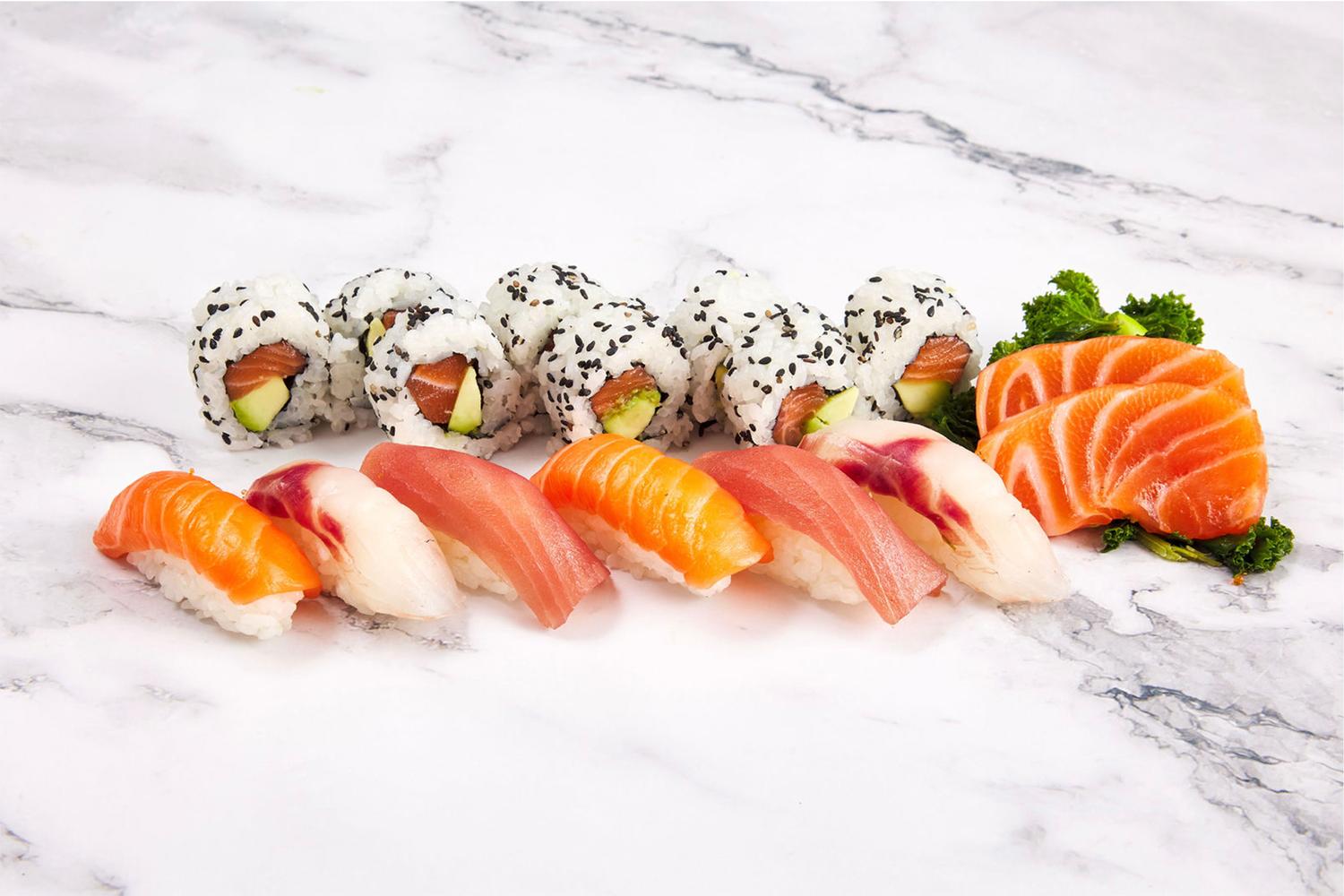 3 Sea King Sushi Set (16 pcs)