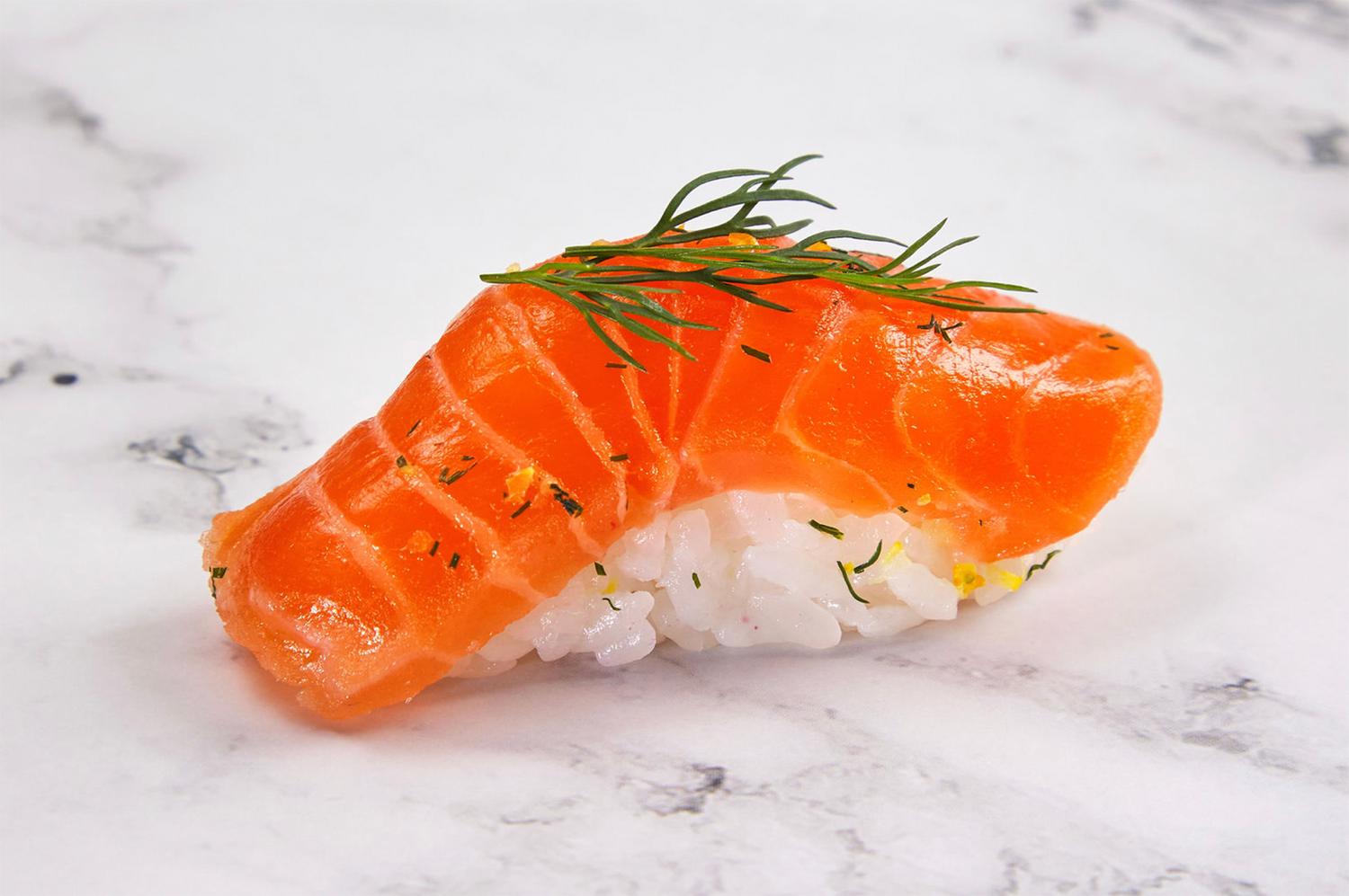 Salmon Gravlax Nigiri (5 pcs)