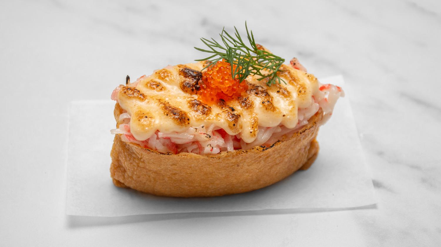 Aburi Mentaiko Crab Inari Sushi (2 pcs)