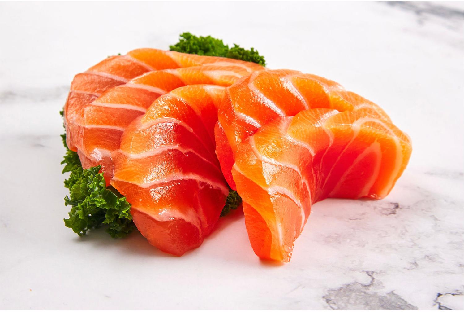 Salmon Sashimi (5 pcs)