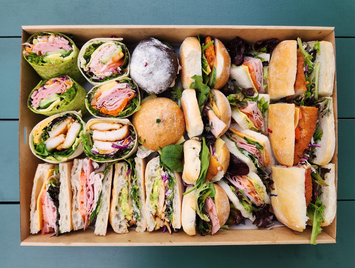 All breads sandwich - 10 guests