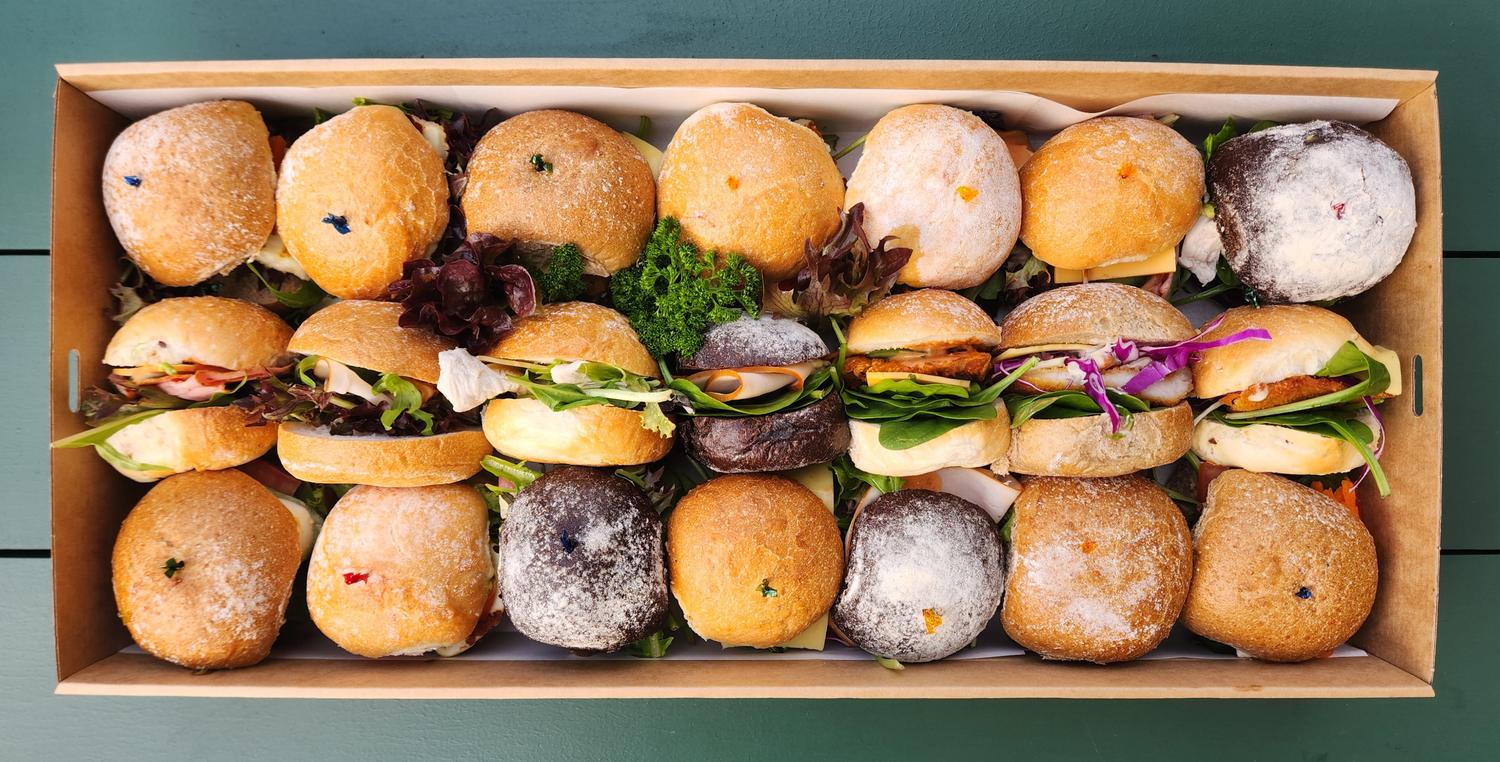 Grab'n'Go Sliders - 10 guests (20pcs)