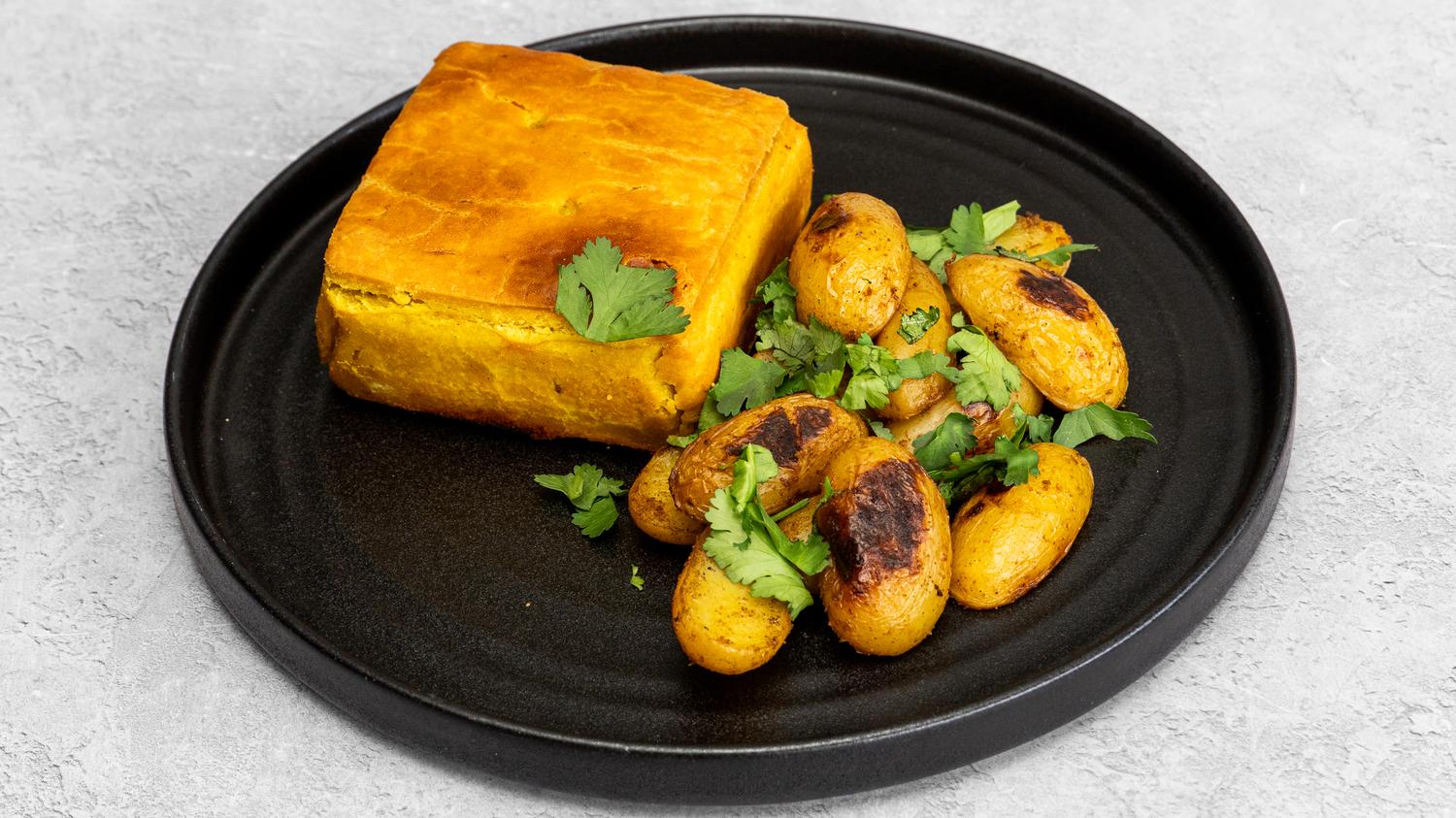 GF Chicken Korma Pie