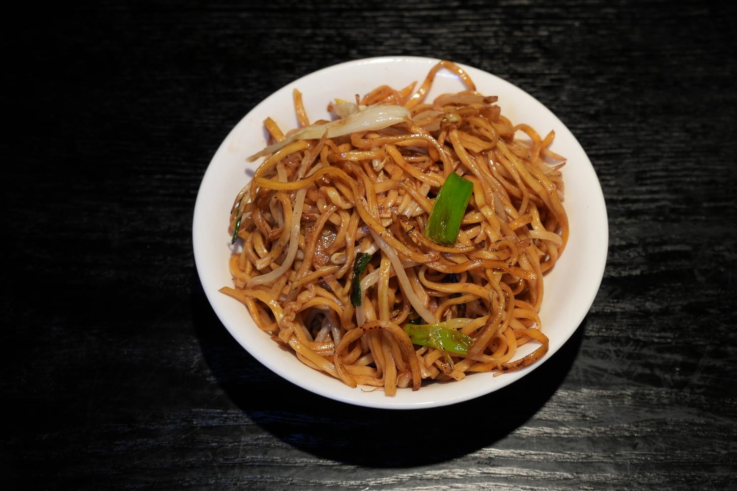 Vegan fried noodles