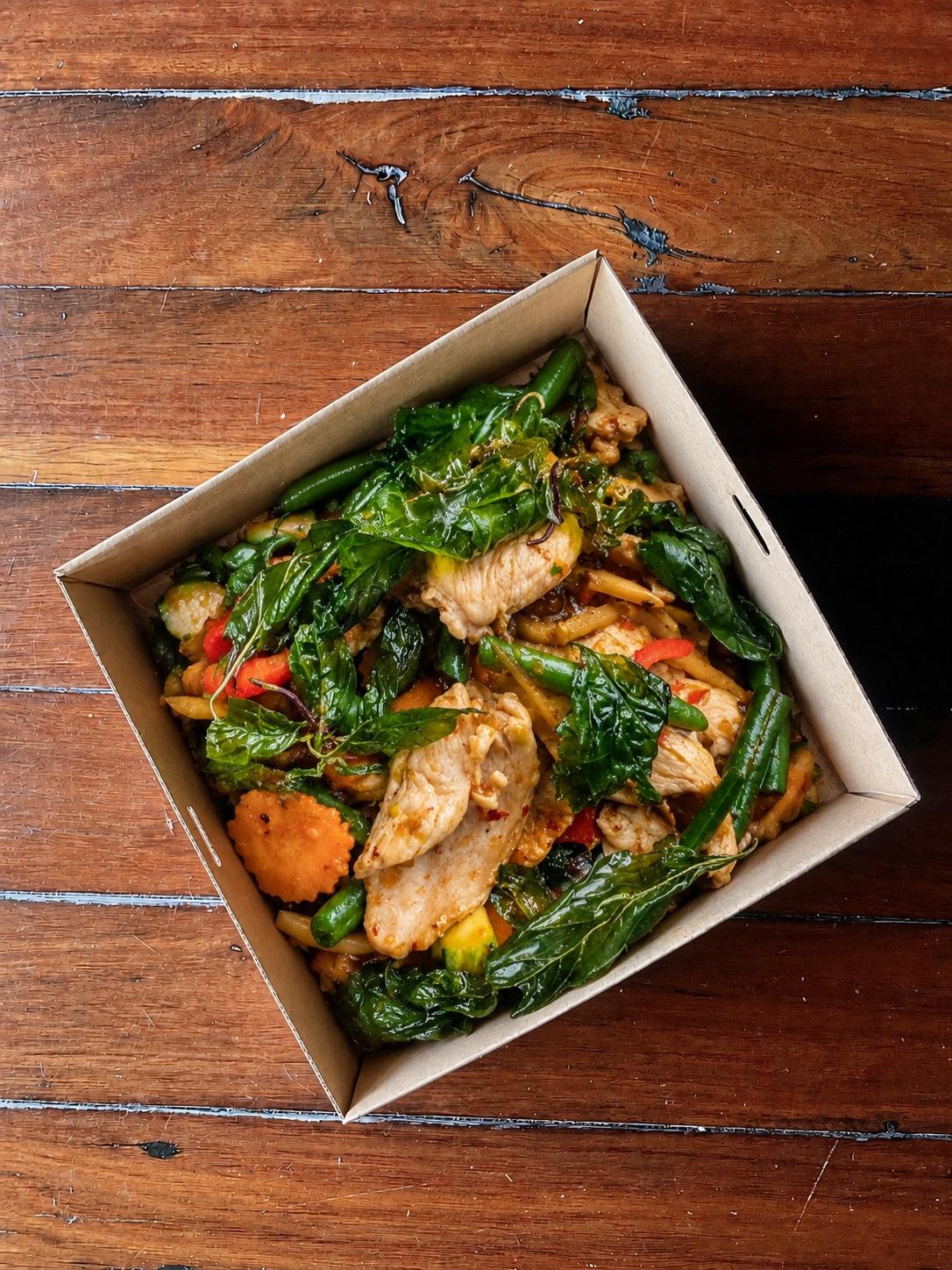 Chilli Basil Chicken | Regular Platter
