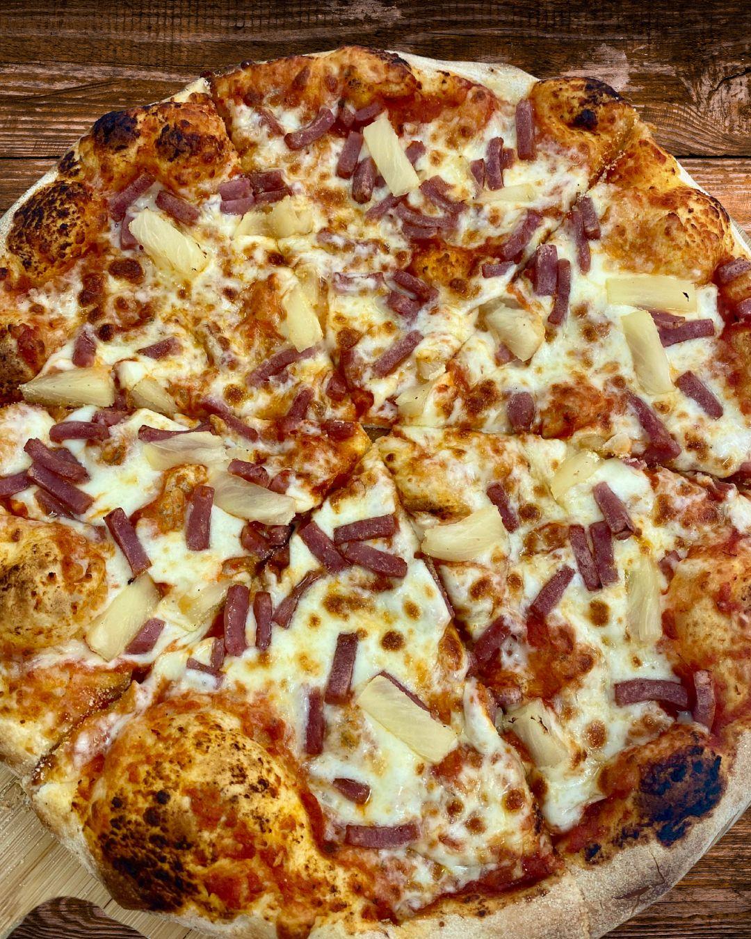 Hawaiian Pizza