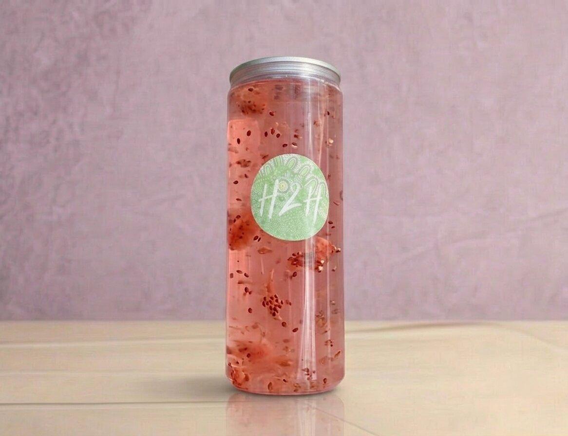 Strawberry Gum Spritz Can